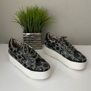 Betsey Johnson GROOVE Black Platform Sneakers size 9
